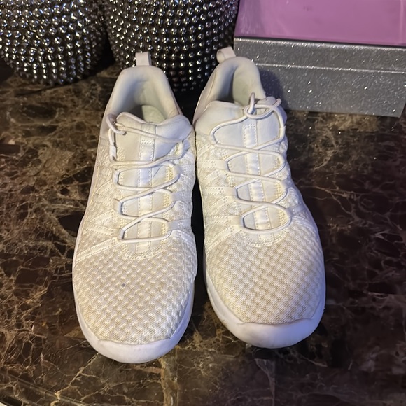 Jordan - Picture 2 of 3